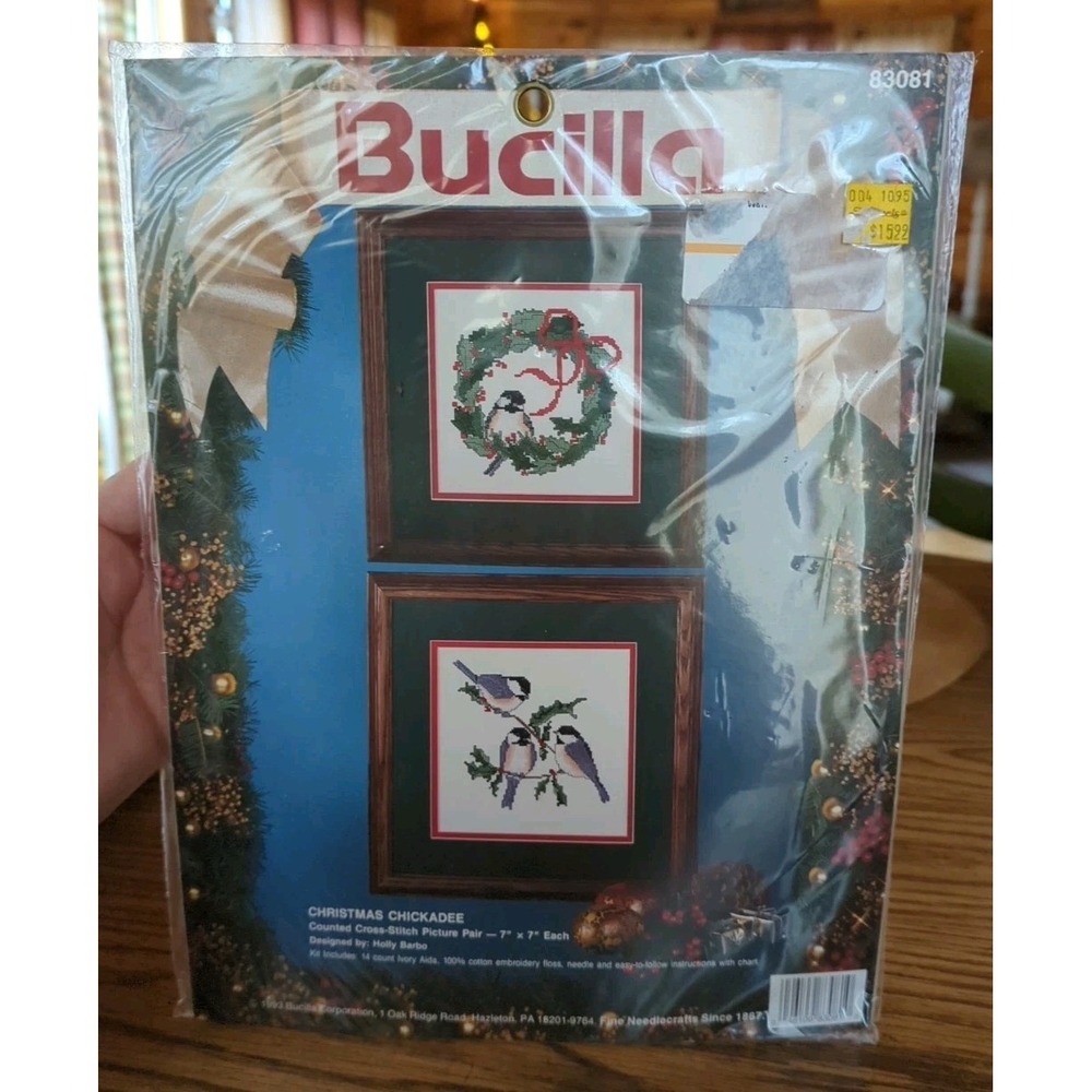New Vintage Bucilla Needlepoint Stitch Kit Christmas Chickadee Pair (2)‎ 7" x 7"